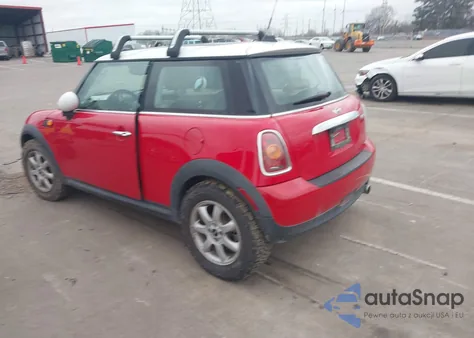 2010 Mini Cooper z USA, uszkodzony, nr VIN WMWMF3C51ATZ28261